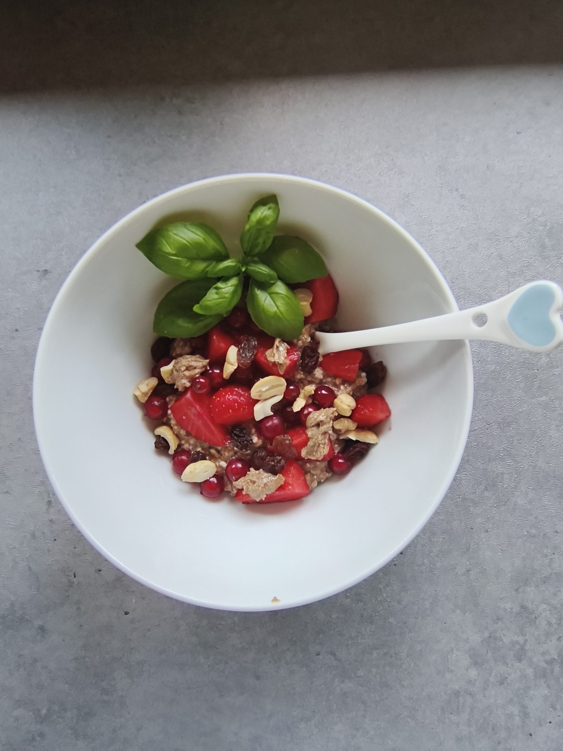 Warum mein Tag fast immer mit einer warmen Schüssel Porridge beginnt